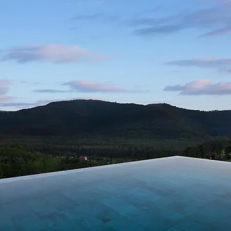 Villa Panorama Del Tartufo For 6 People In Istria With & Truffle Hunting Experience *