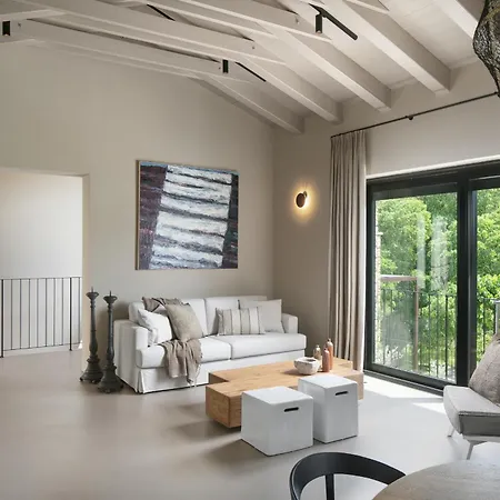 Villa Panorama Del Tartufo For 6 People In Istria With & Truffle Hunting Experience Livade