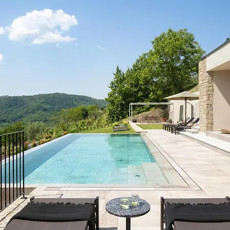 Panorama Del Tartufo For 6 People In Istria With & Truffle Hunting Experience Villa *