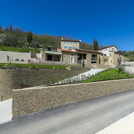 Panorama Del Tartufo For 6 People In Istria With & Truffle Hunting Experience Villa Livade