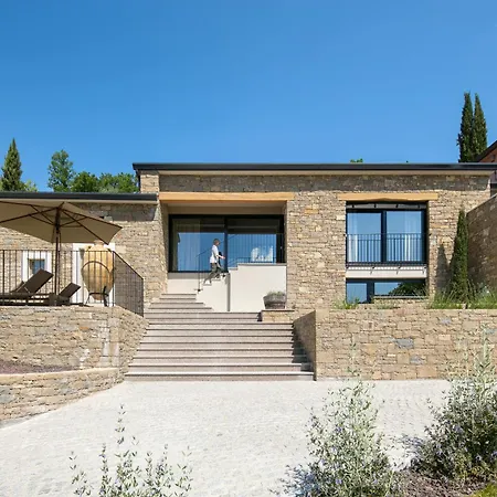 Panorama Del Tartufo For 6 People In Istria With & Truffle Hunting Experience