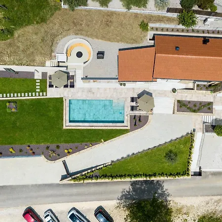 Panorama Del Tartufo For 6 People In Istria With & Truffle Hunting Experience Villa Livade