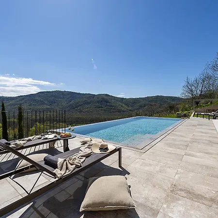 Panorama Del Tartufo For 6 People In Istria With & Truffle Hunting Experience Villa Livade